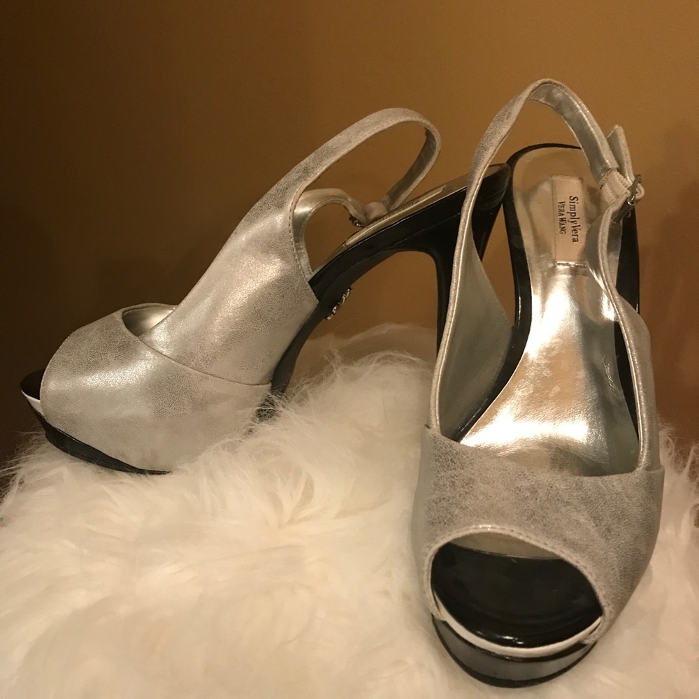 Simply Vera Wang Heels